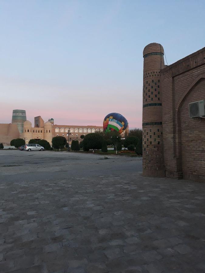 Caravan Sarai Khiva Esterno foto